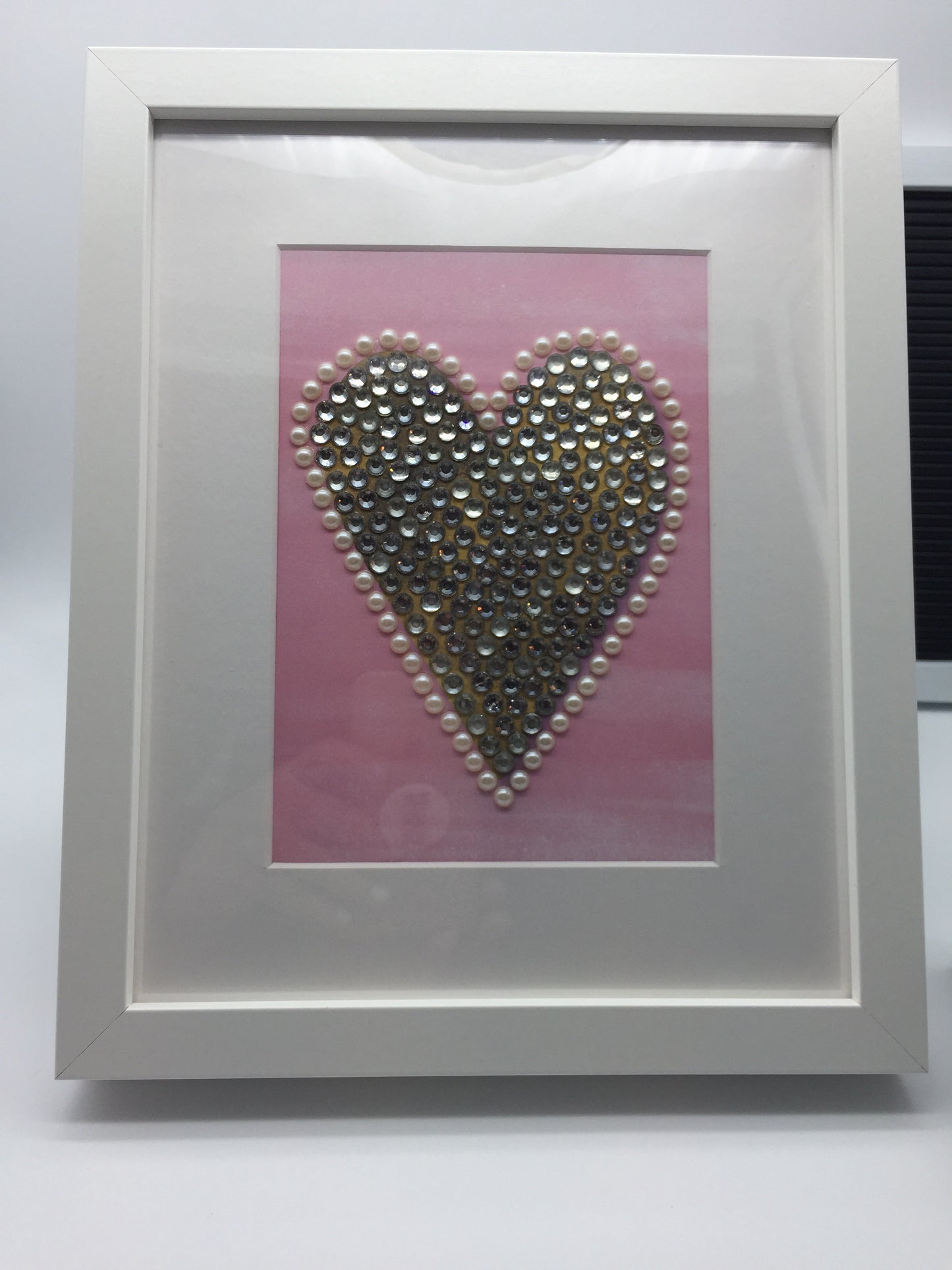 Framed sparkly “I love you” heart 5x7 pink background